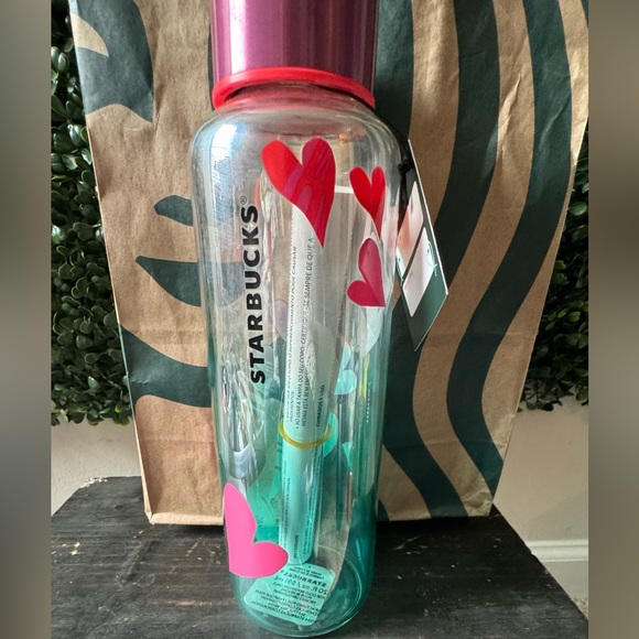 STARBUCKS VALENTINE HEART COLLECTION WITH ADDED STUDDED TUMBLER - Picture 8 of 14